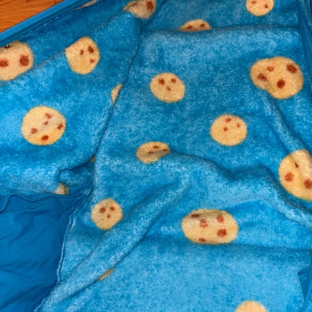 Sesame Street Fuzzy Blue Cookie Monster Hoodie - Picture 11 of 11